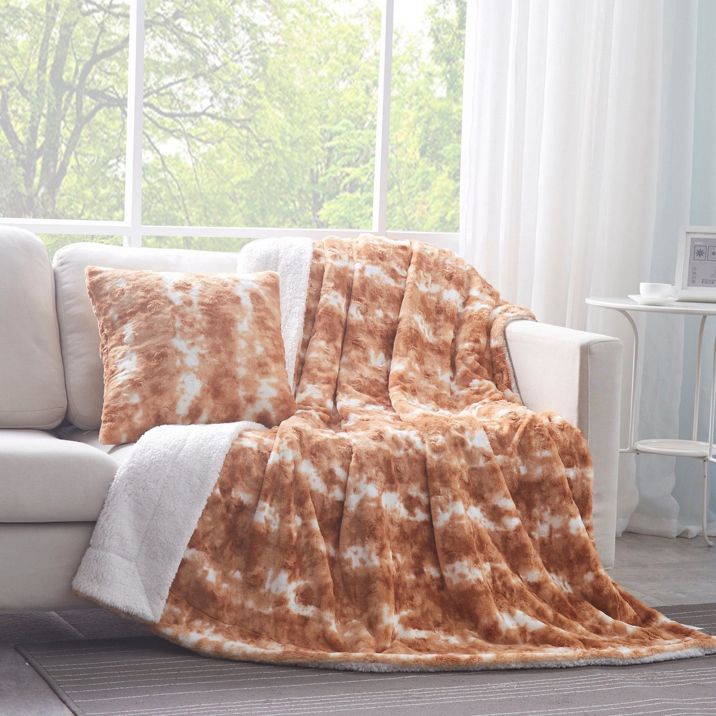 DaDa Bedding Amber Orange Brown Faux Fur Pillow Cover