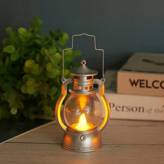 Vintage Halloween LED Oil Lamp | Battery-Powered Retro Lantern