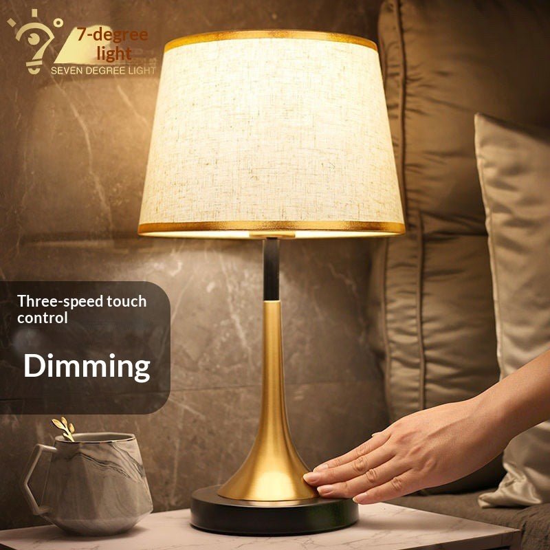 Modern Touch Sensor Dimming Luxury Living Room Simple Nordic LED Table Lamp Creative Simplicity Cloth Desk Light Indoor  Decorative Table Lamp Cute Study Lamps for Bedroom Décor
