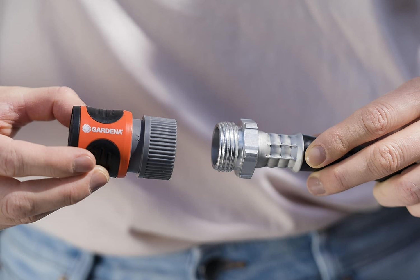 Classic Garden Hose Connector with Water Stop