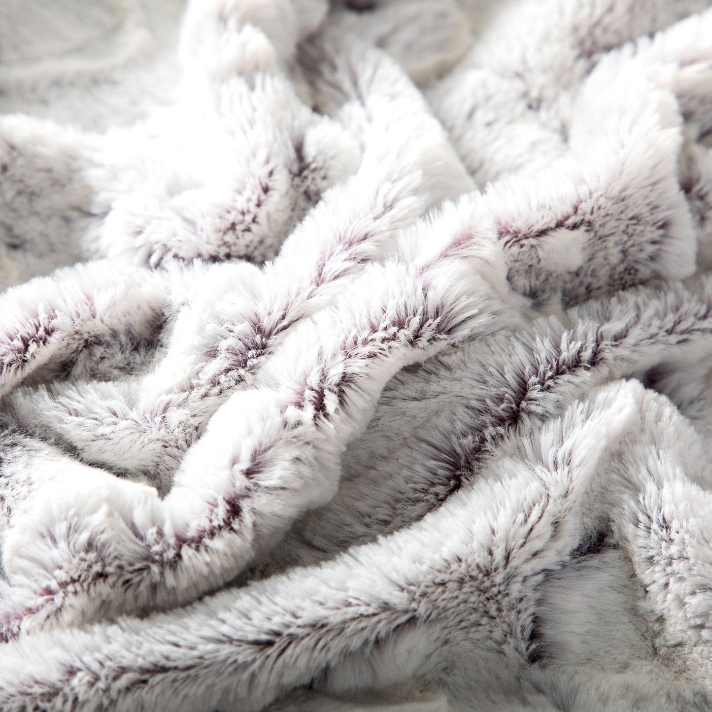 DaDa Bedding Milky White Purple Faux Fur Sherpa Throw Blanket