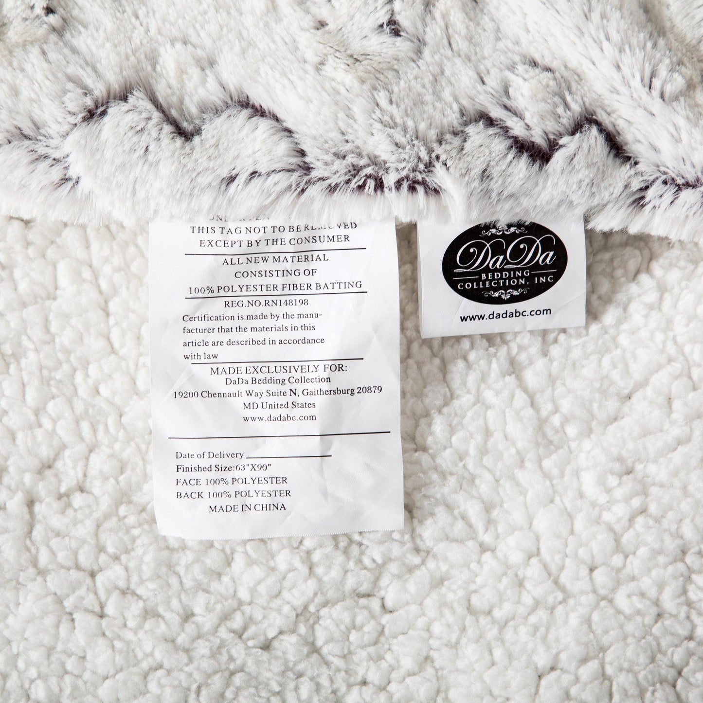 DaDa Bedding Milky White Purple Faux Fur Sherpa Throw Blanket