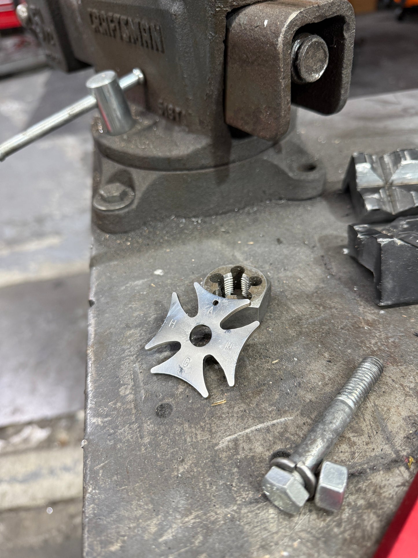 Clutch Tool Keychain - 4-Speed