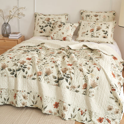 DaDalogy Enchanted Meadow Floral Quilt Set - Beige Rose Green
