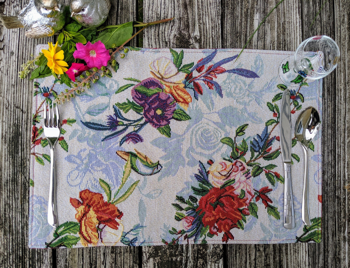 DaDa Bedding Set of 4-Pieces Tropical Sky Blue Birds Floral Tapestry Dining Table Placemats 13” x 19” (18116)
