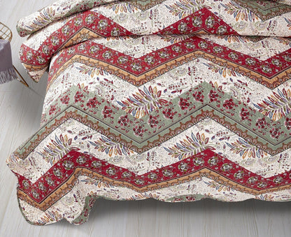 DaDa Bedding Cranberry Sage Floral Chevron Quilt Set - Lightweight Bedspread