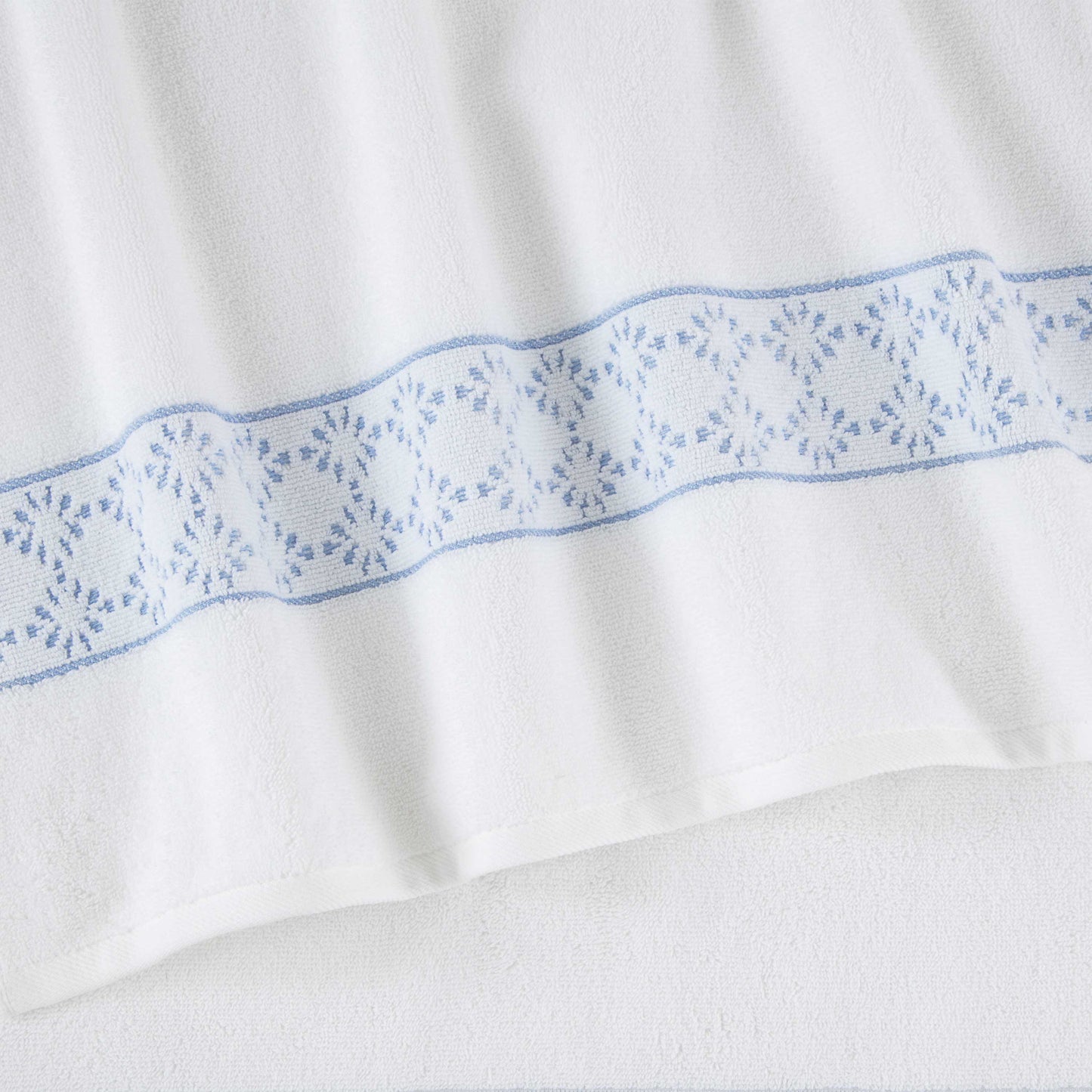 Clean Design Home® Savoy Bath Towels