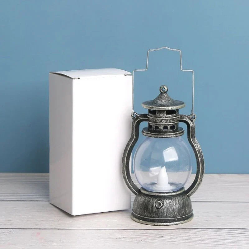 Vintage Halloween LED Oil Lamp | Battery-Powered Retro Lantern