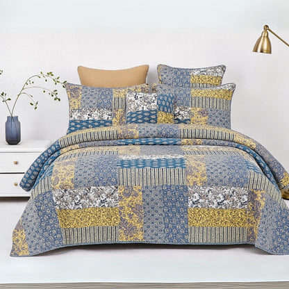 DaDa Bedding Honey Cove Floral Paisley Patchwork Quilt Set