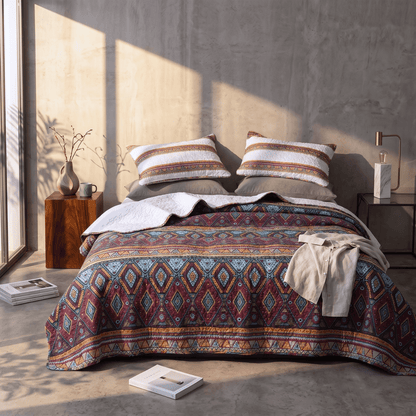 DaDa Bedding Southwestern Aztec Bohemian Desert Tribal Quilted Bedspread Set (KSX-002)