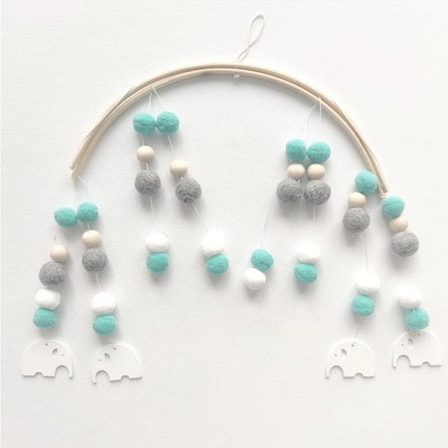 Baby Nordic Wooden Beads Wind Chimes with Wool Balls Nursery Mobile Crib Bed Bell Baby Bedroom Ceiling Wooden Beads Wind Chime Hanging Newborn Baby Bed Hanging Wind-bell Crib Tent Kids Room Decorations Ornaments