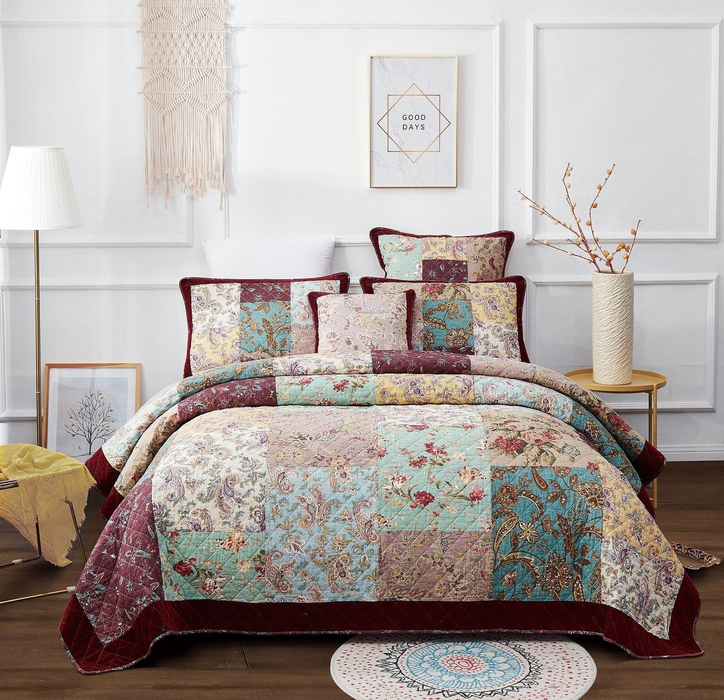 DaDa Bedding Burgundy Paisley Patchwork Cotton Quilt Set