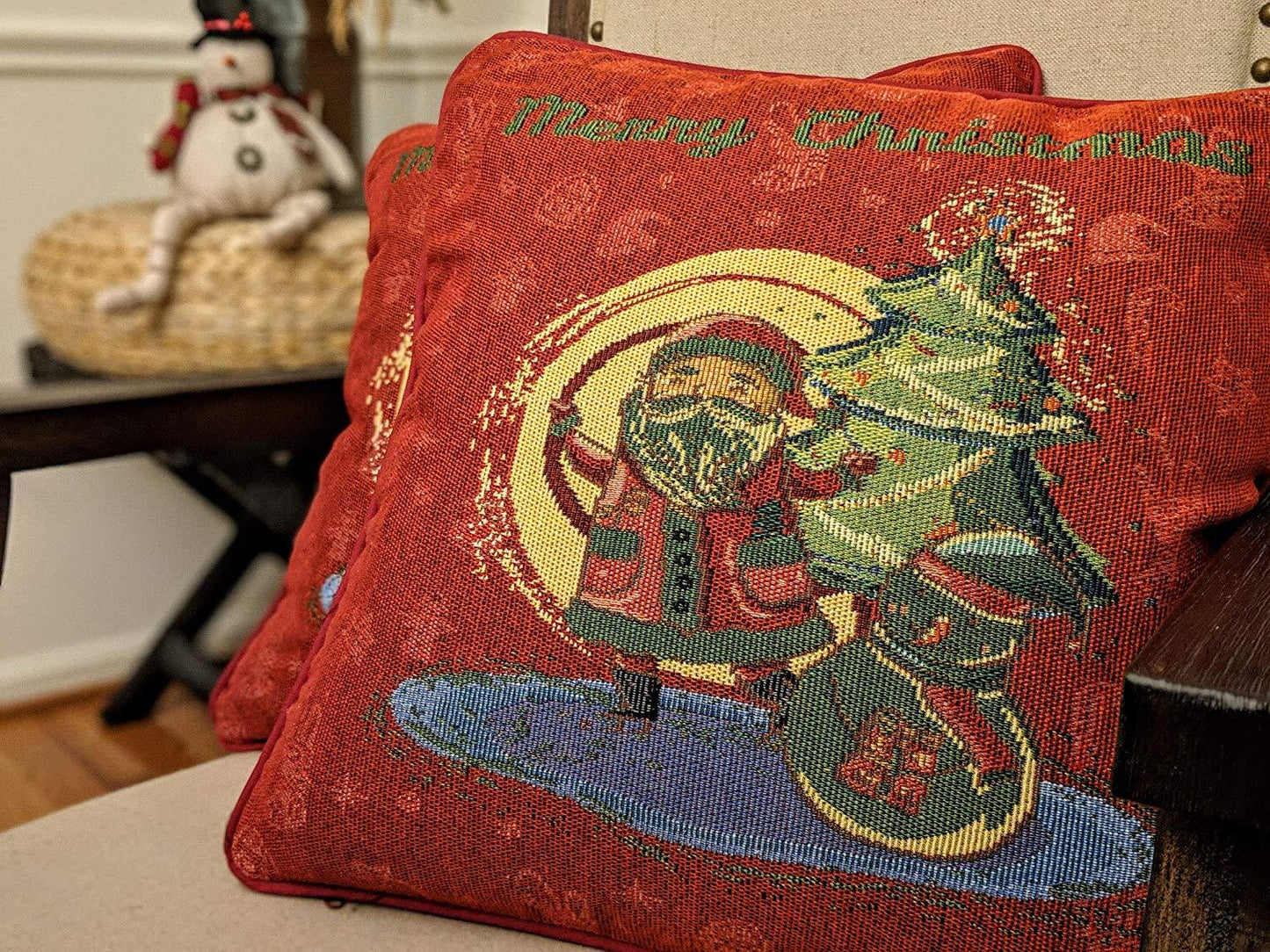 DaDa Bedding Red Santa Claus Christmas Woven Tapestry Throw Pillow Cover - 16" x 16" (17615)