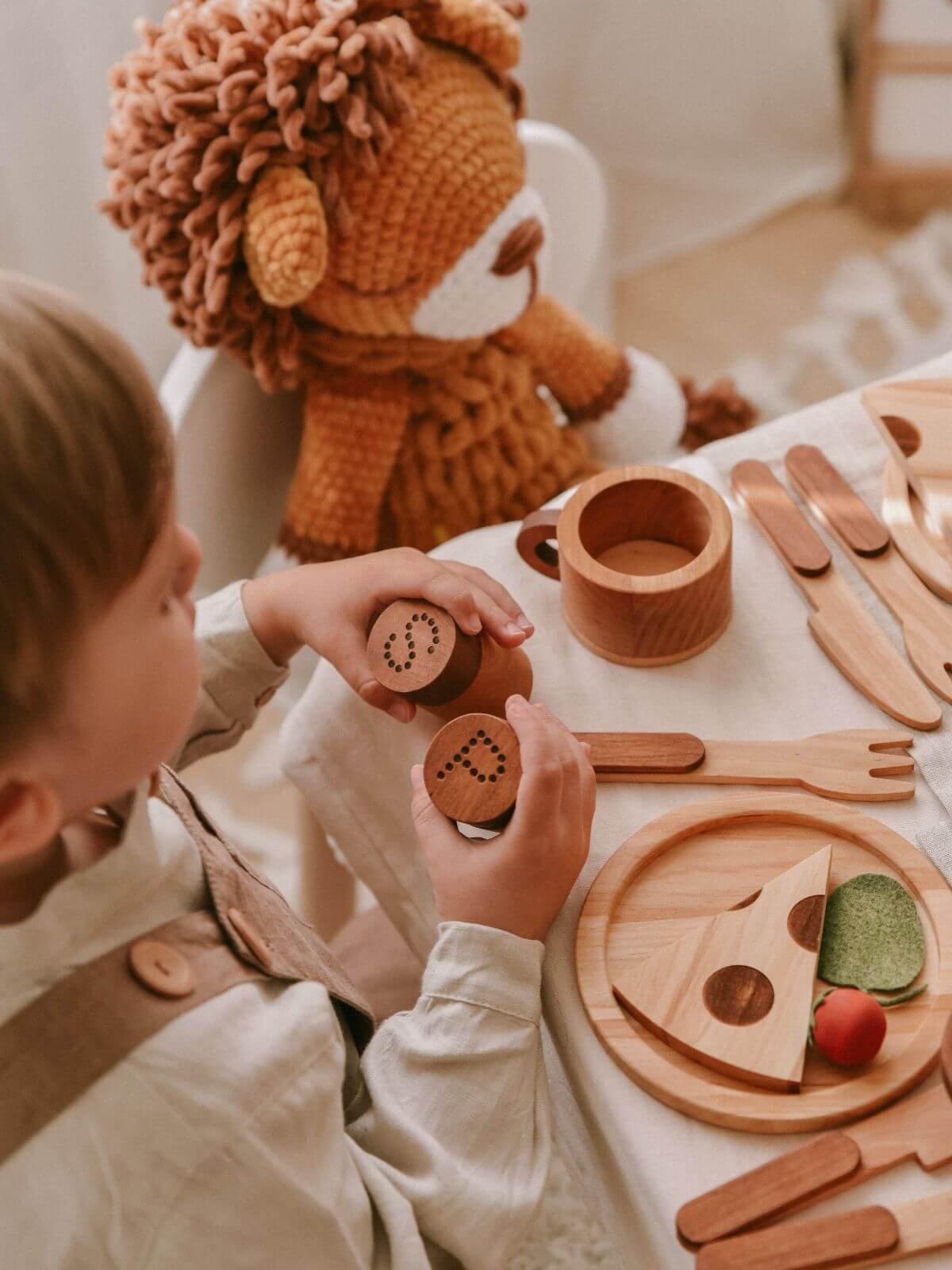 Play Dish Set